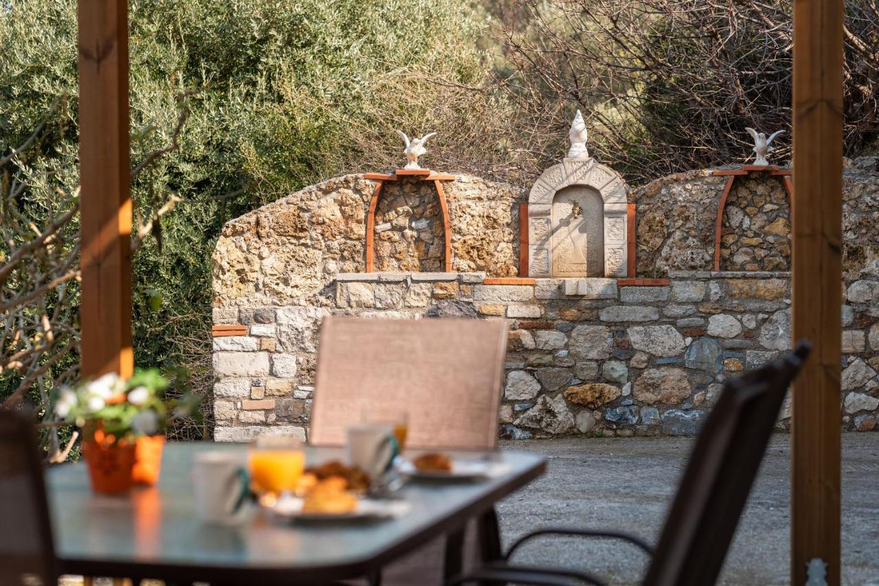 Villa Vicky Питагорион Экстерьер фото